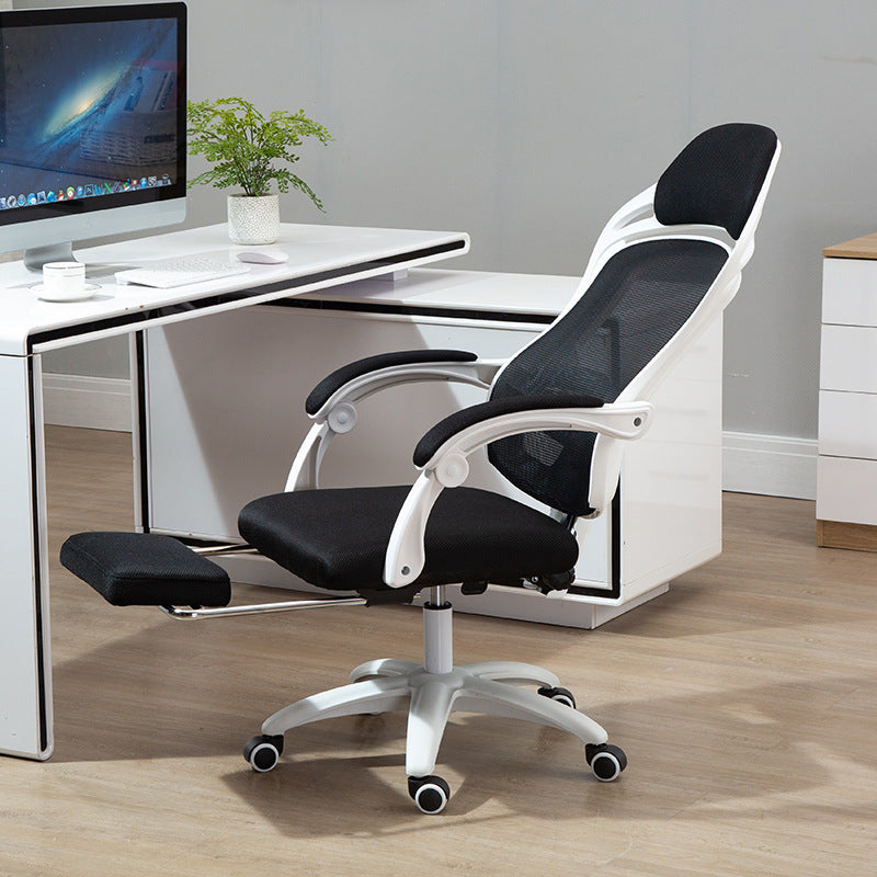 Ergonomic computer gaming chair